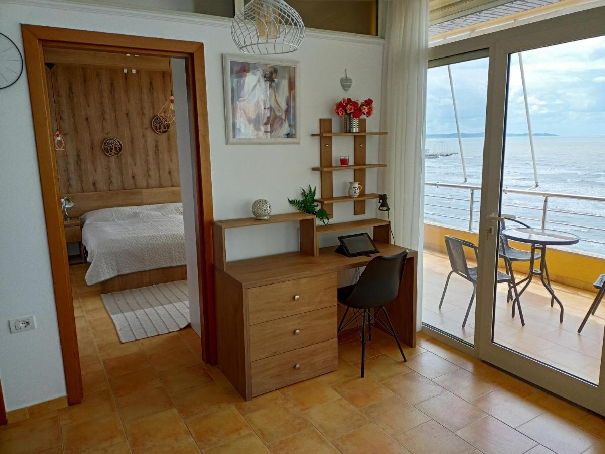 Apartman Dagmar Durres Bagian luar foto