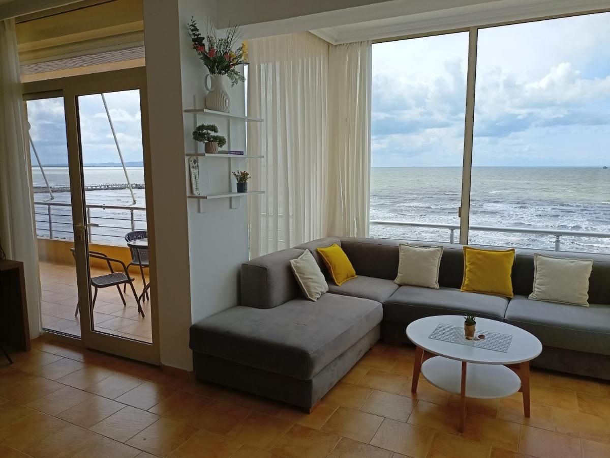 Apartman Dagmar Durres Bagian luar foto